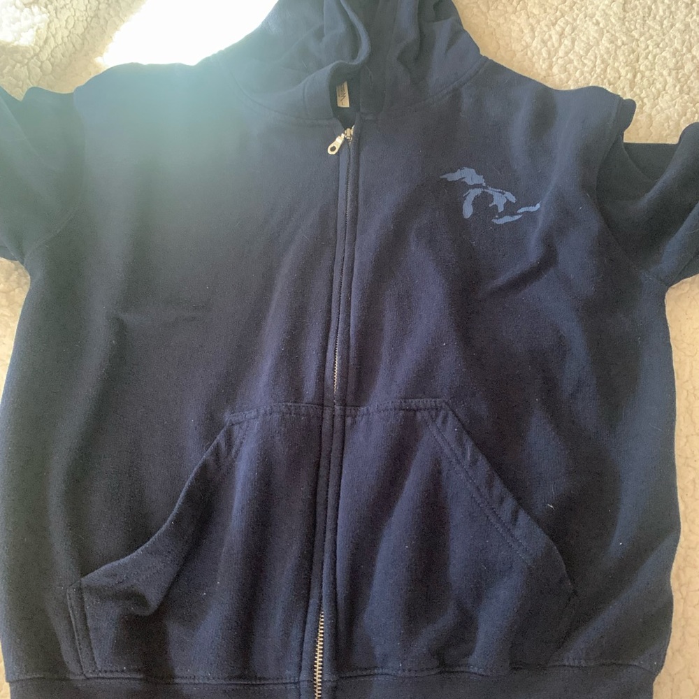 Zip up